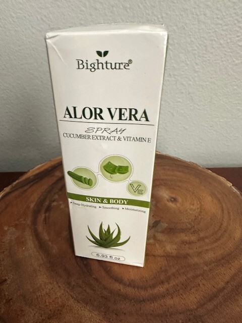 Bighture Aloe Vera Spray 6.93 fl oz Cucumber Extract Vitamin E Skin Body Sealed