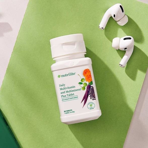 NUTRILITE Daily Multivitamin and Multimineral Tablets 90 Tabs EXP 05/2027 AMWAY