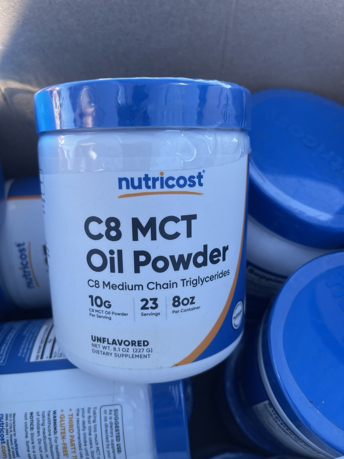 Nutricost C8 MCT Oil Powder 0.5LB – 95% C8 MCT Oil Powder EXPIRES 02/2027