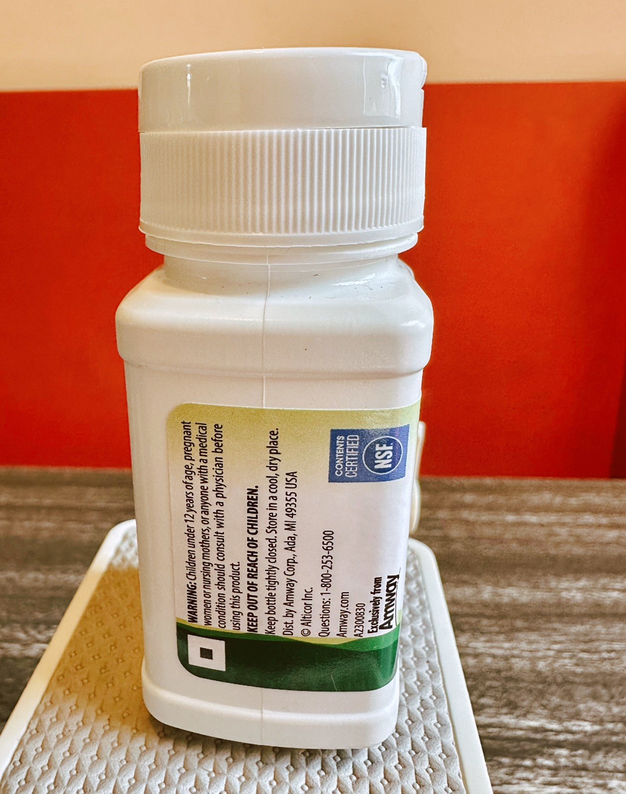 FREE SHIPPING – Nutrilite XS Energy + Focus – 60 Tablets. EXP: 02/27