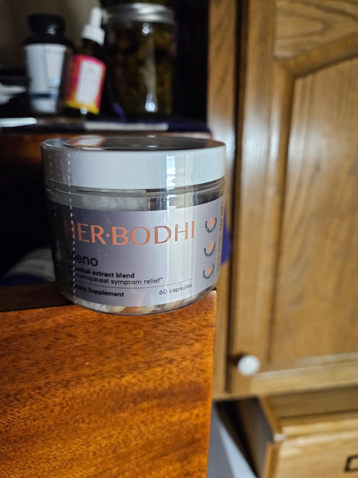 Her-Bodhi Meno Menopausal Symptom relief ~60 capsules New Sealed