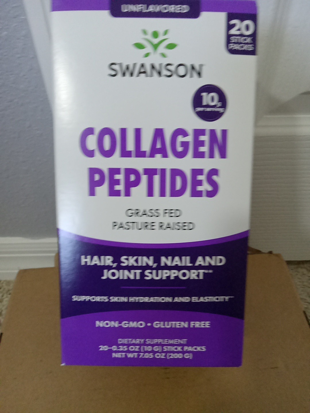 New Swanson Collagen Peptides, Qty 20 packs, 2 boxes. Boxes dented some by USPS