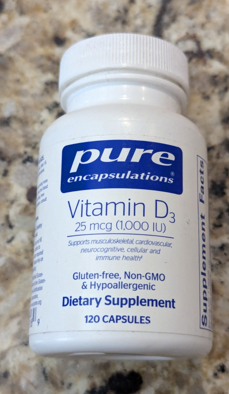 Pure Encapsulations Vitamin D3 25mcg Supplement 120 capsules exp: 01/2028