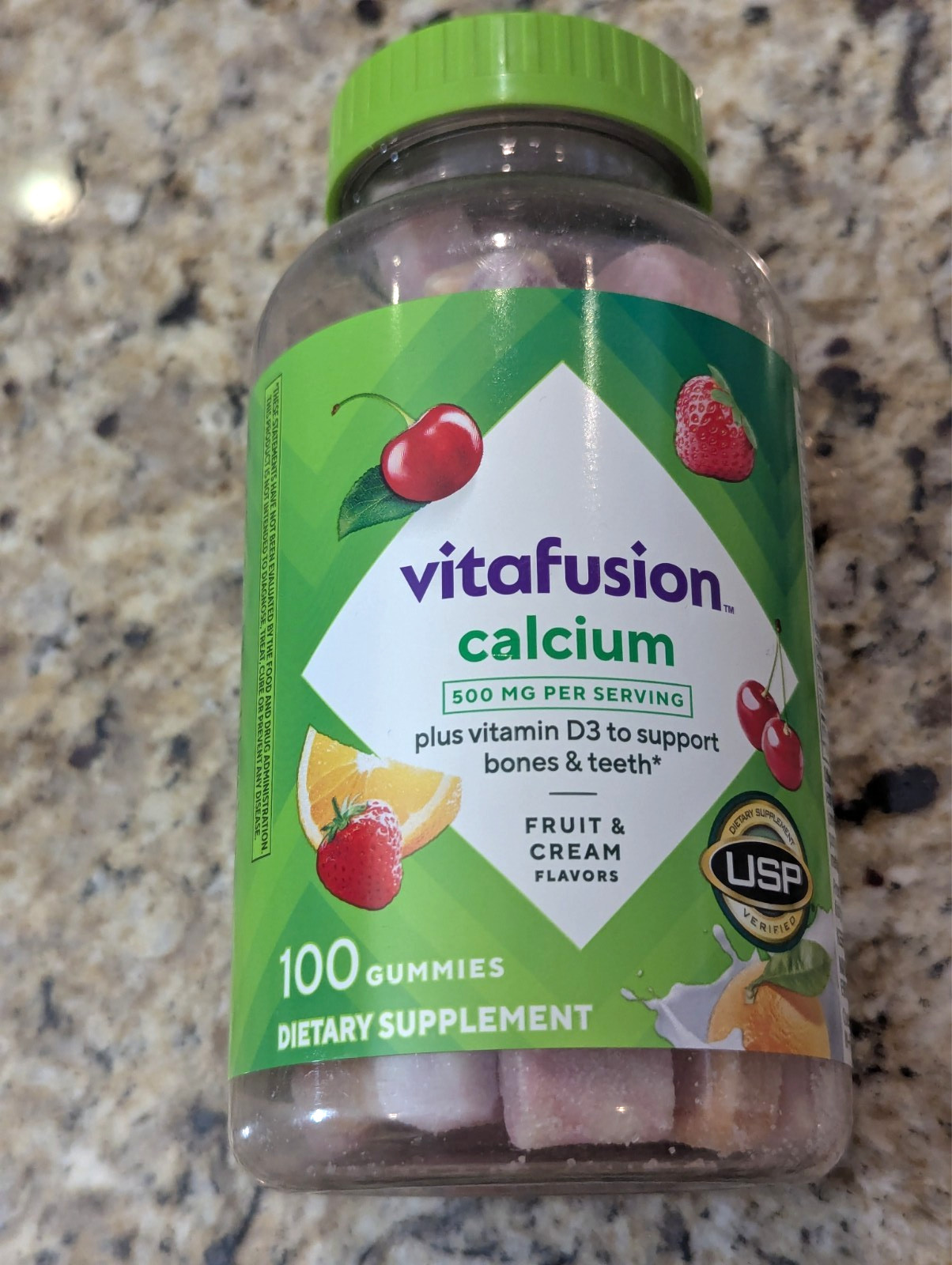 Vitafusion Calcium 500mg Plus Vitamin D3 Fruit & Cream 100 gummies exp: 01/2028