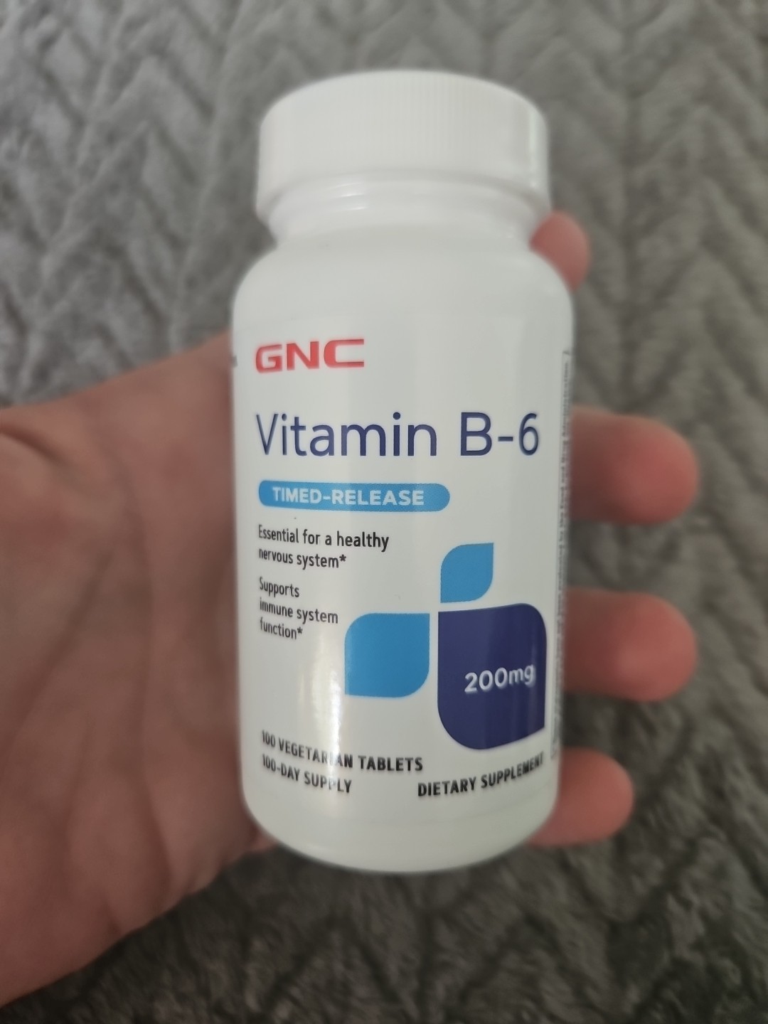 GNC Vitamin B-6 Expires 01/2036 100mg 100 Vegetarian Tablets SEALED NEW