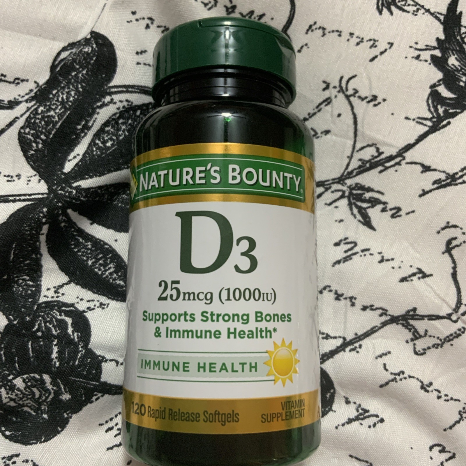 Nature’s Bounty Vitamin D3 25 Mcg 1000 IU Softgels Immune Support 120 Ct 04/2028