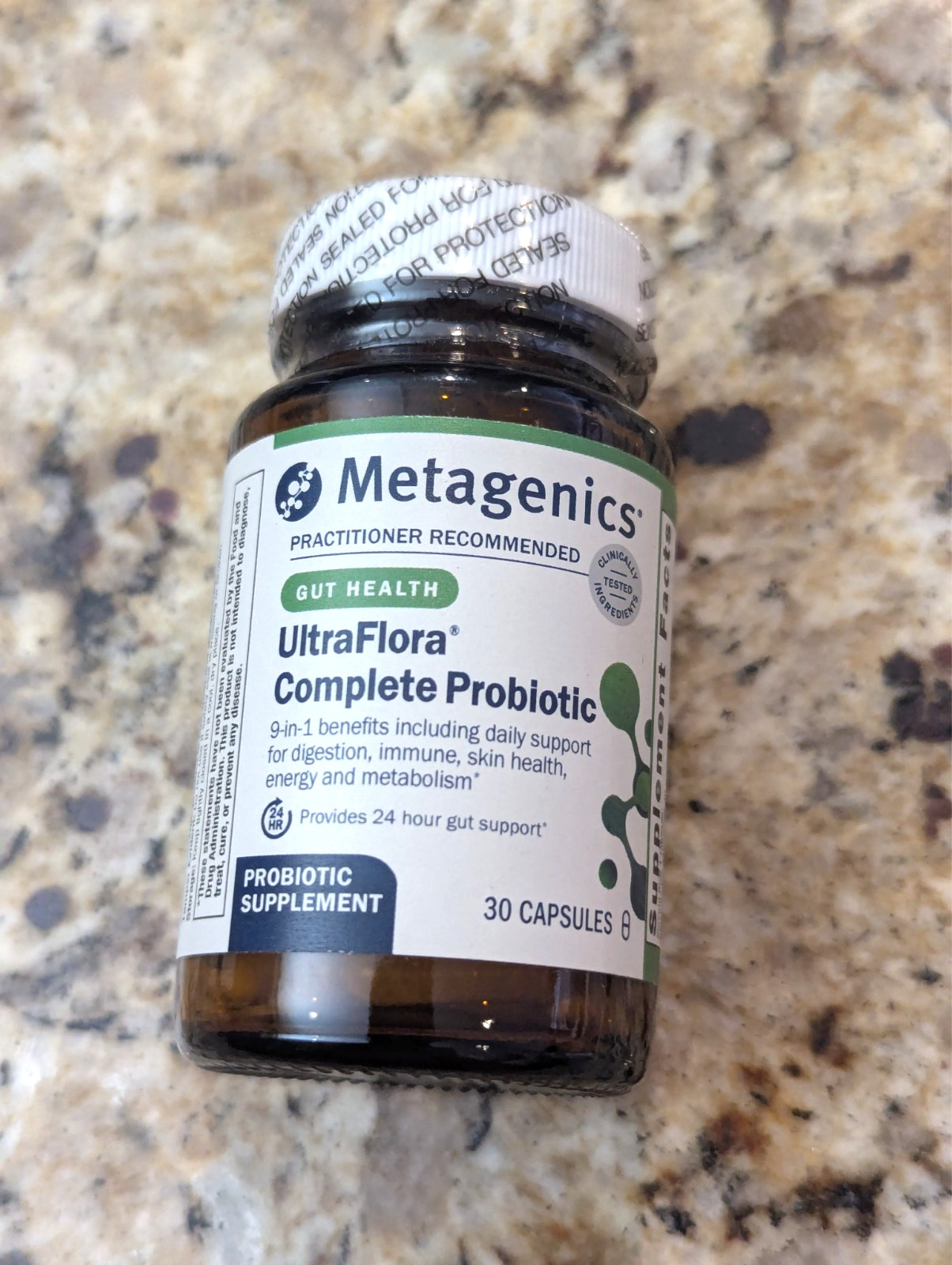 Metagenics UltraFlora Complete Probiotic Gut Health 30 capsules exp: 10/2026