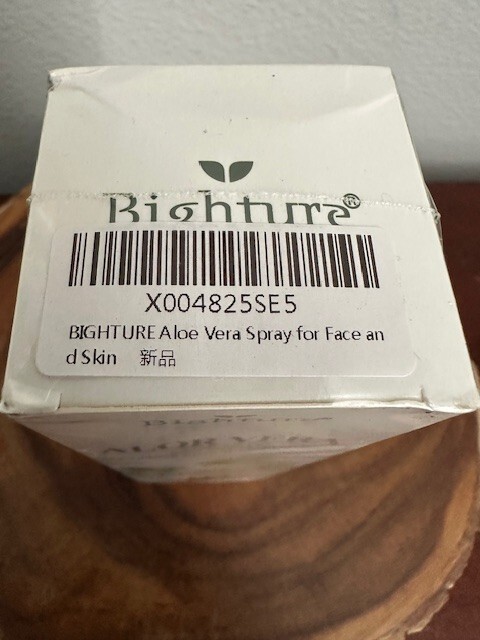 Bighture Aloe Vera Spray 6.93 fl oz Cucumber Extract Vitamin E Skin Body Sealed