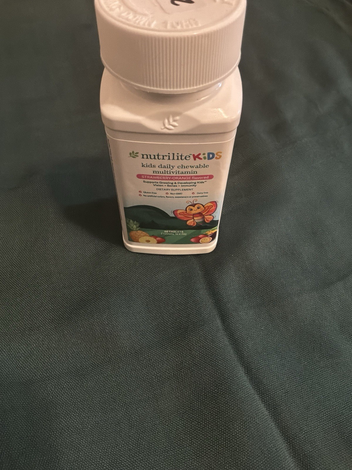 Nutrilite Kids Daily Chewable Multivitamin 60 Tablets Strawberry-Orange Non-GMO