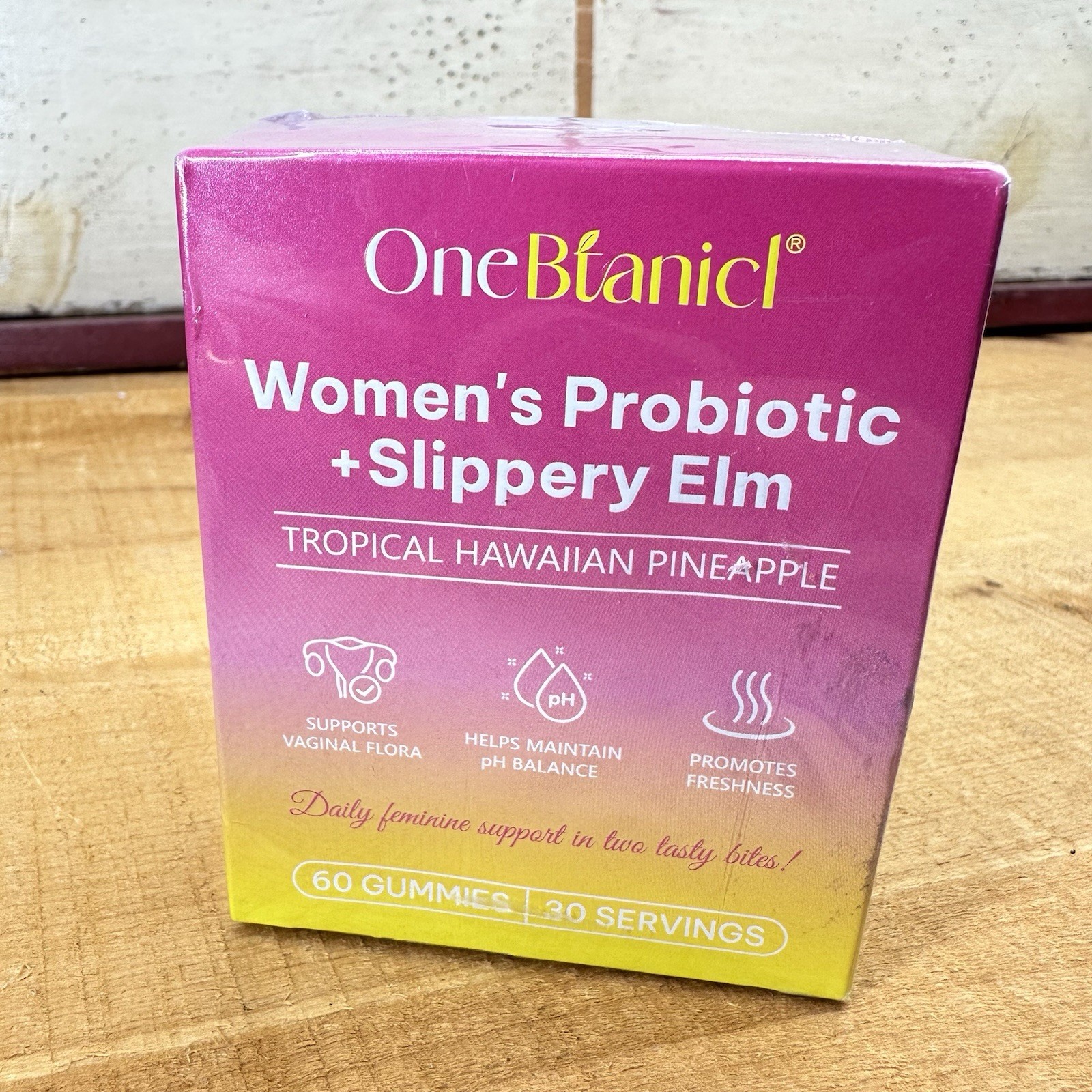 OneBtanicl Womens Feminine Probiotic Gummies Vaginal pH Balance 60 EXP 12/28
