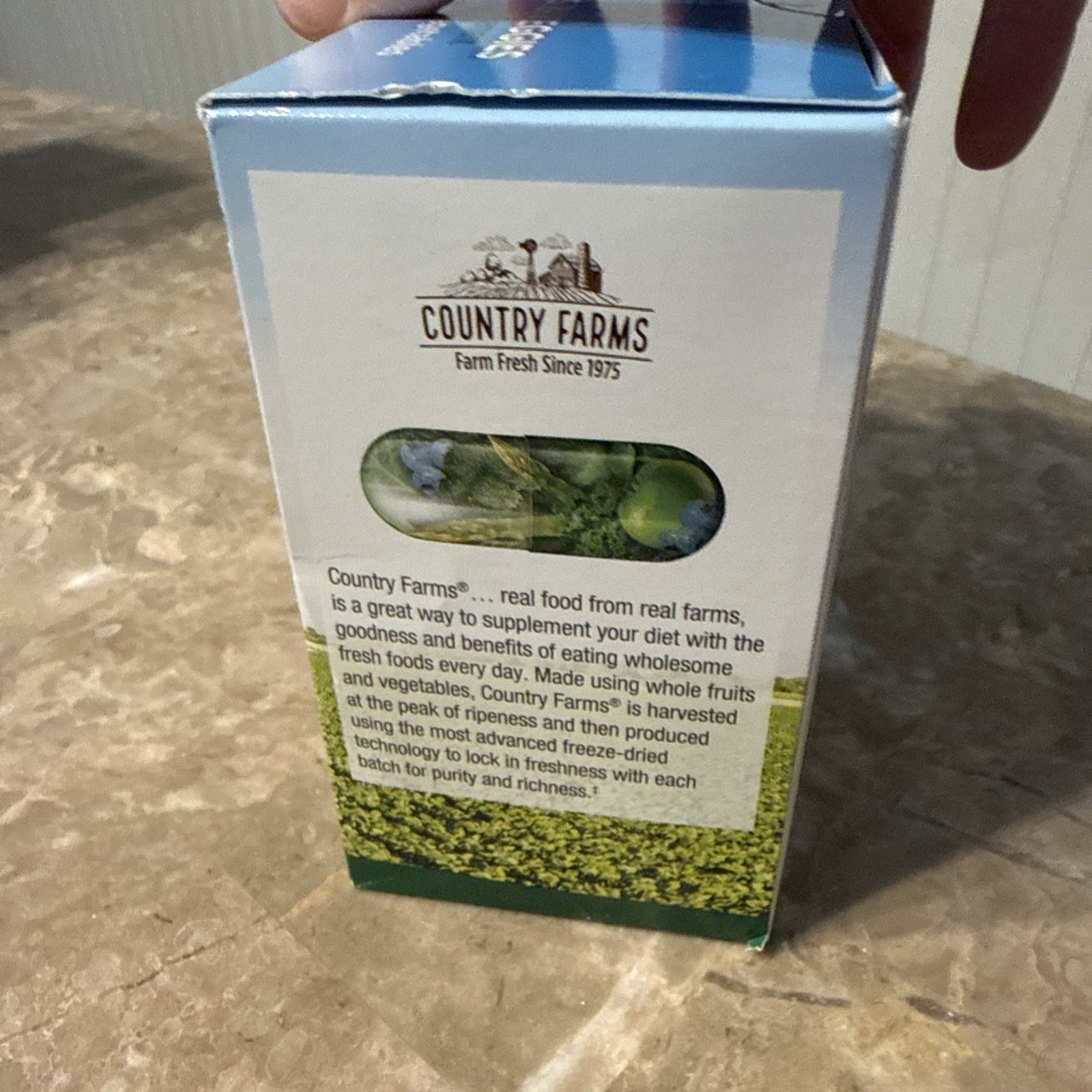 COUNTRY FARMS ~ Super Fruits & Veggies ~ DAILY WHOLE FOOD SUPPLEMENTS Exp 10/26
