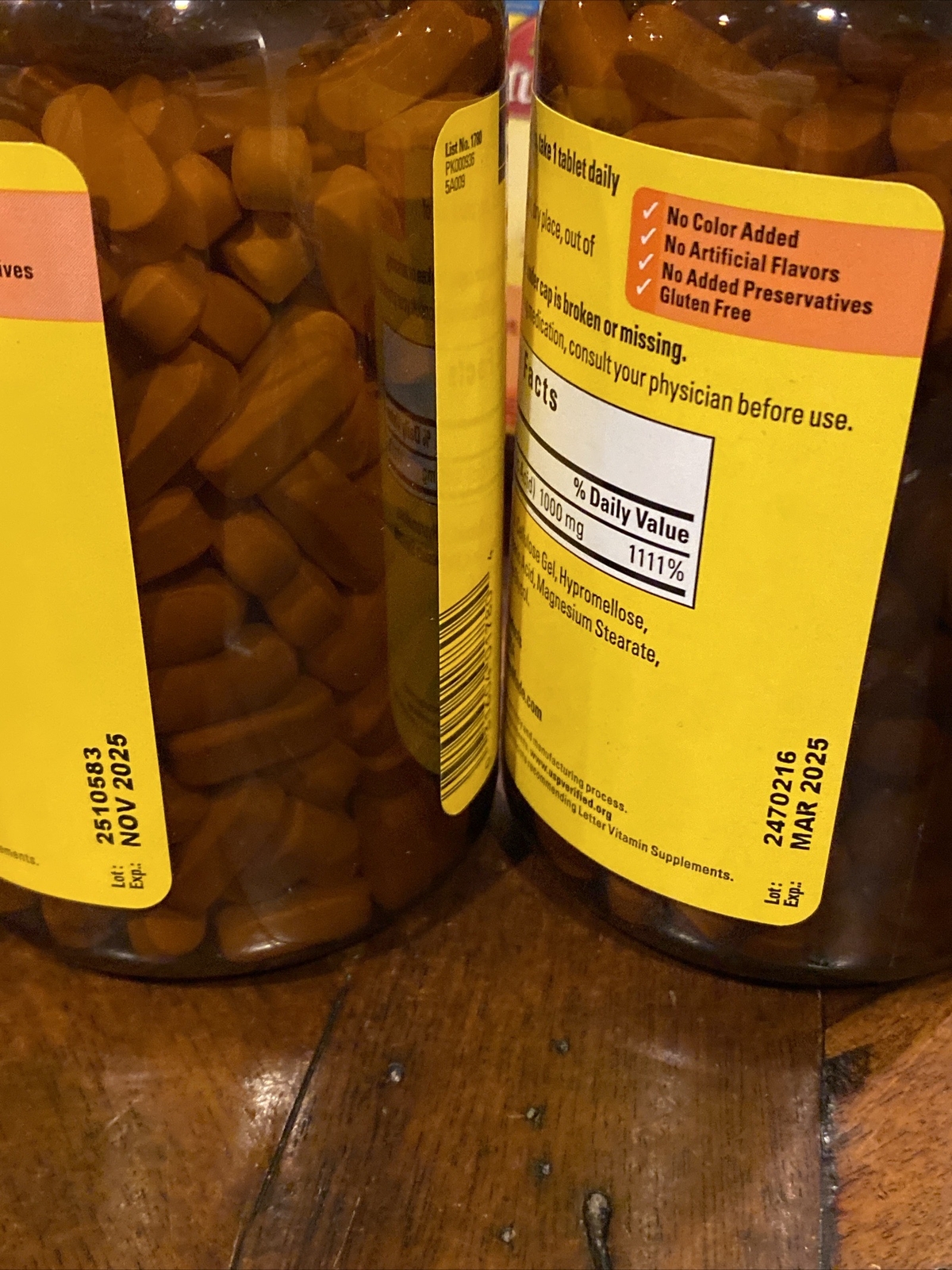 Nature Made Extra Strength Vitamin C 1000 mg 300 Tablets Exp. 01/2026+