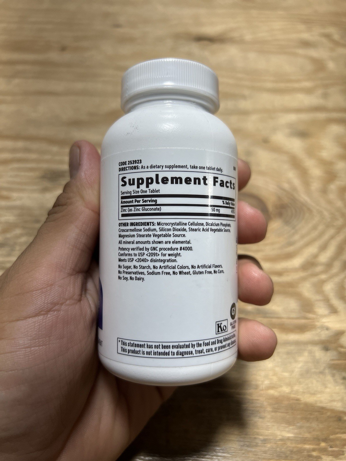 GNC Zinc 50MG 250 Vegetarian Tablets 04/2028