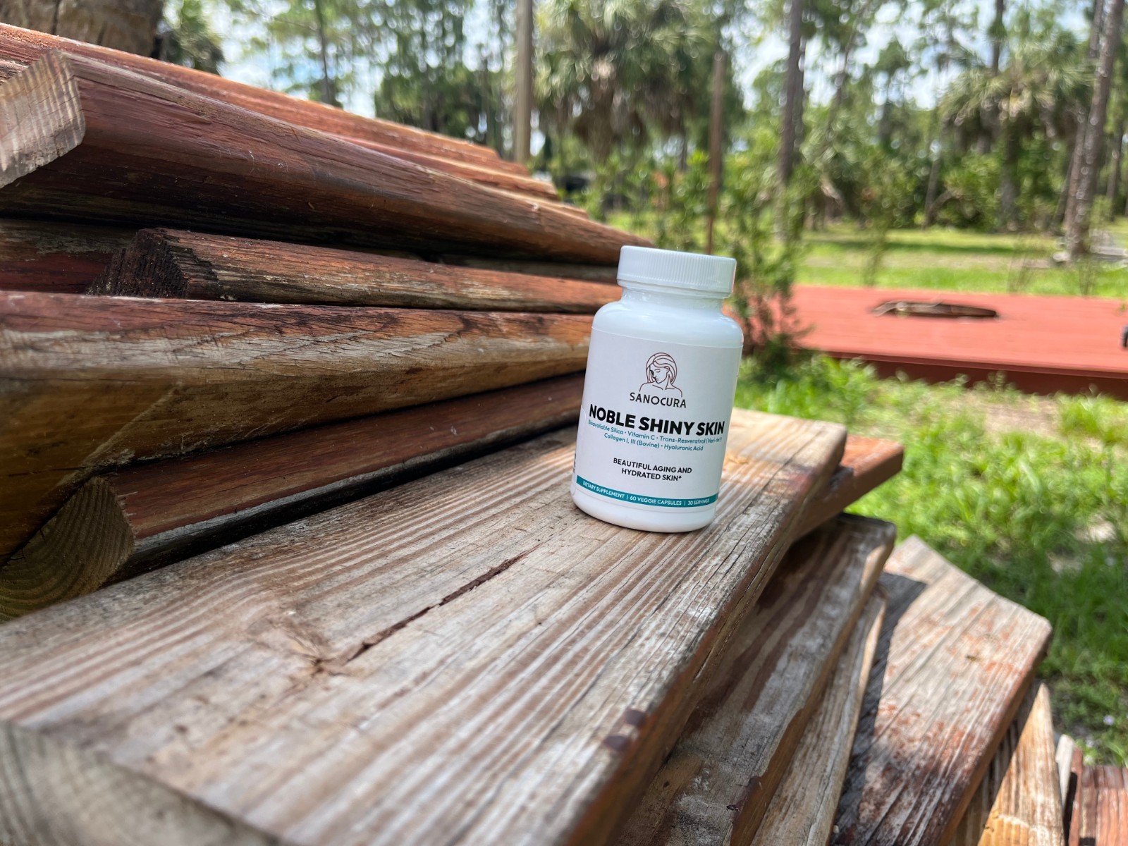 Noble Shiny Skin supplement by Sanocura