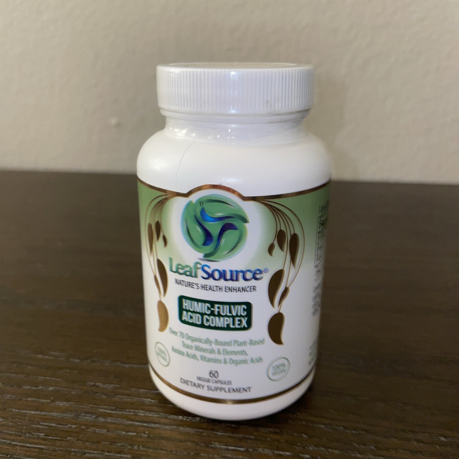 NEW Leaf Source LEAFSOURCE Humic & Fulvic Acid Complex 60 capsules 06/2027