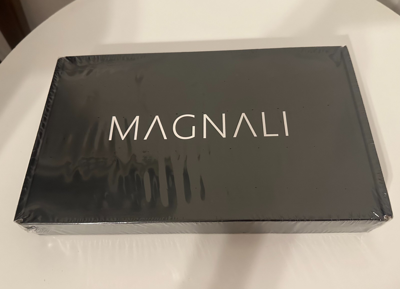 Magnali FUEL Universal Daily Supplement Longevity Formula 220g