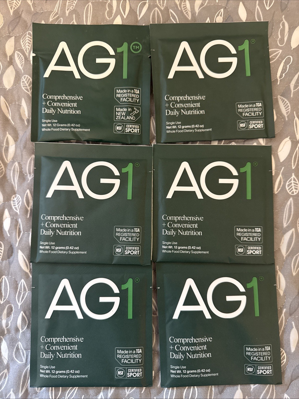 AG1 Athletic Greens 1 Individual pack (6) 12 Grams Each