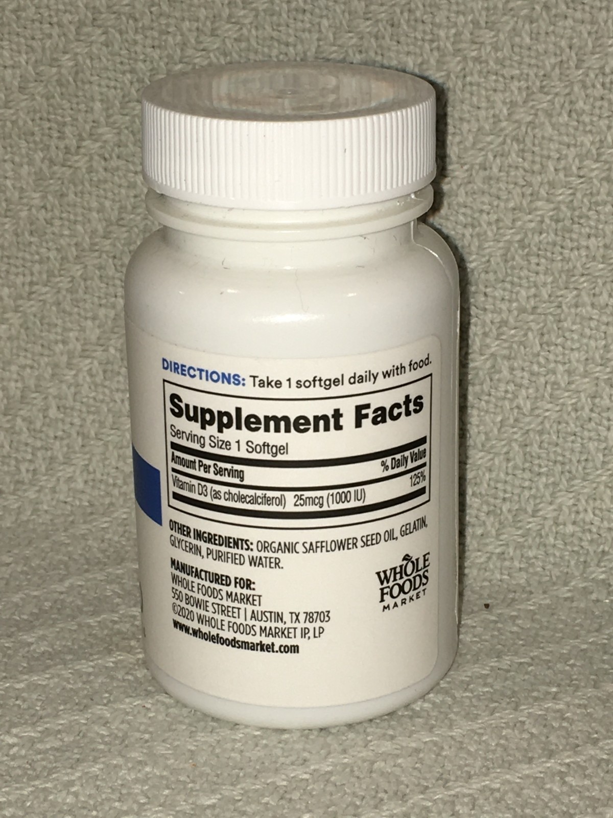 365 by Whole Foods Market Vitamin D3 25mcg (1000 IU) 250 Softgel Expires 01/2028
