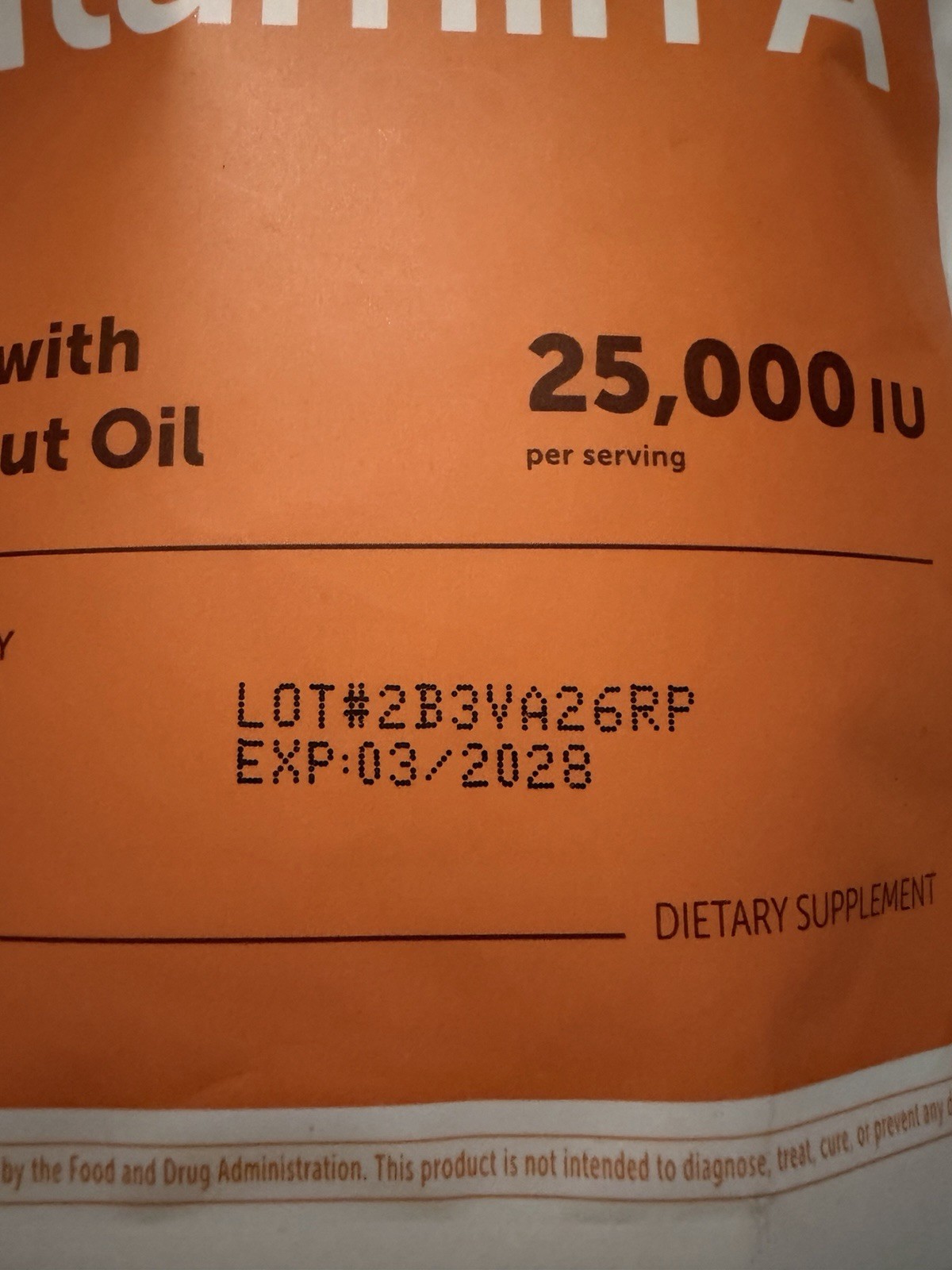 Micro Ingredients Vitamin A 25000 IU 500 Softgels with Coconut Oil Exp 03/2028