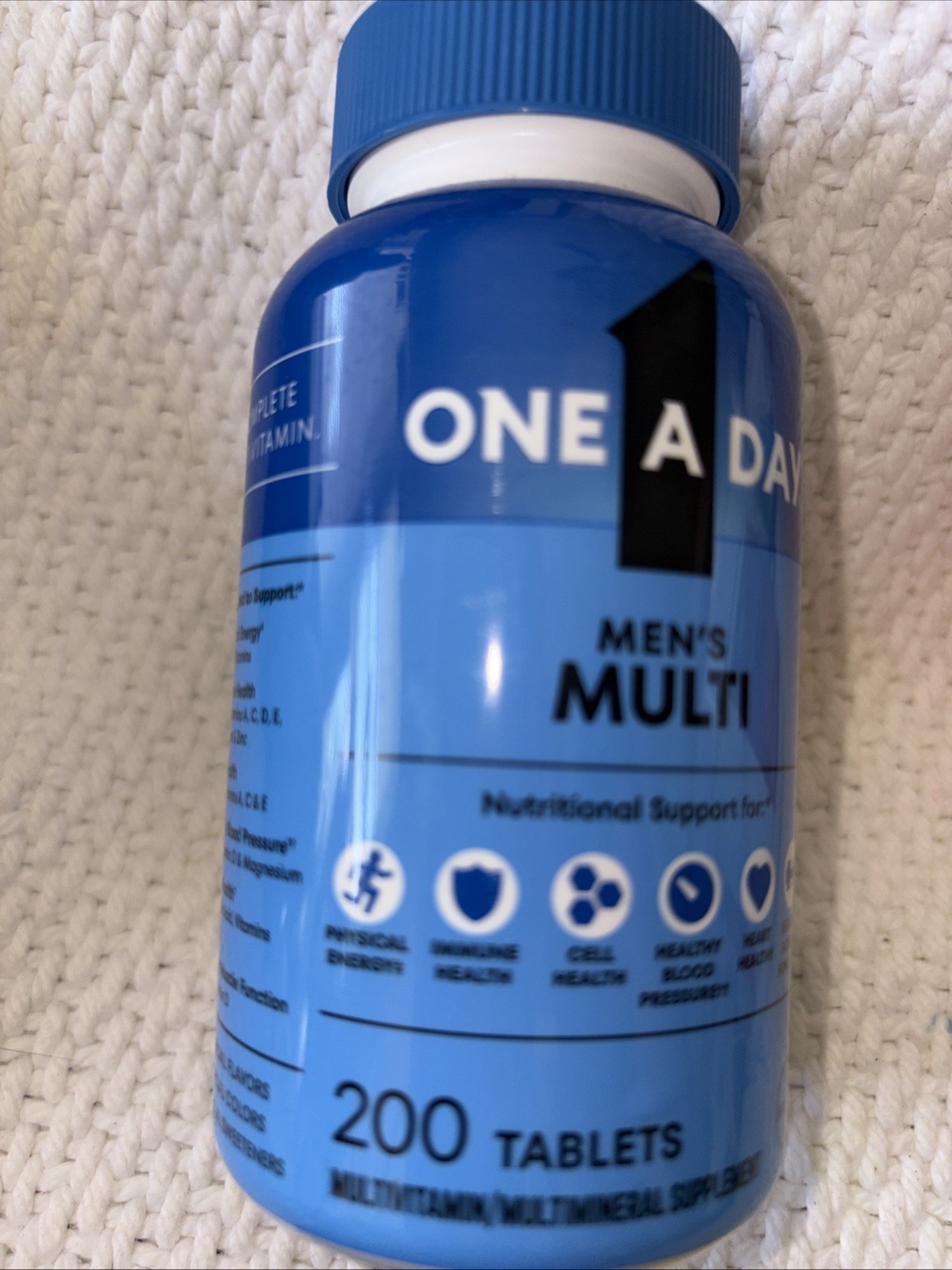 ONE A DAY MEN’S MULTIVITAMIN-MULTIMINERAL 200 TABLETS EXP 2027/04 Or Longer