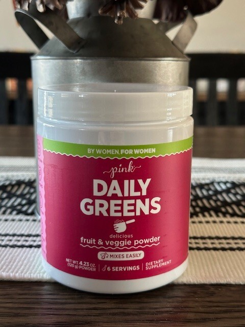 Daily Greens Pink For Women 4.23 oz(120gr) Fruit &Veggie Powder – Exp 10/2026