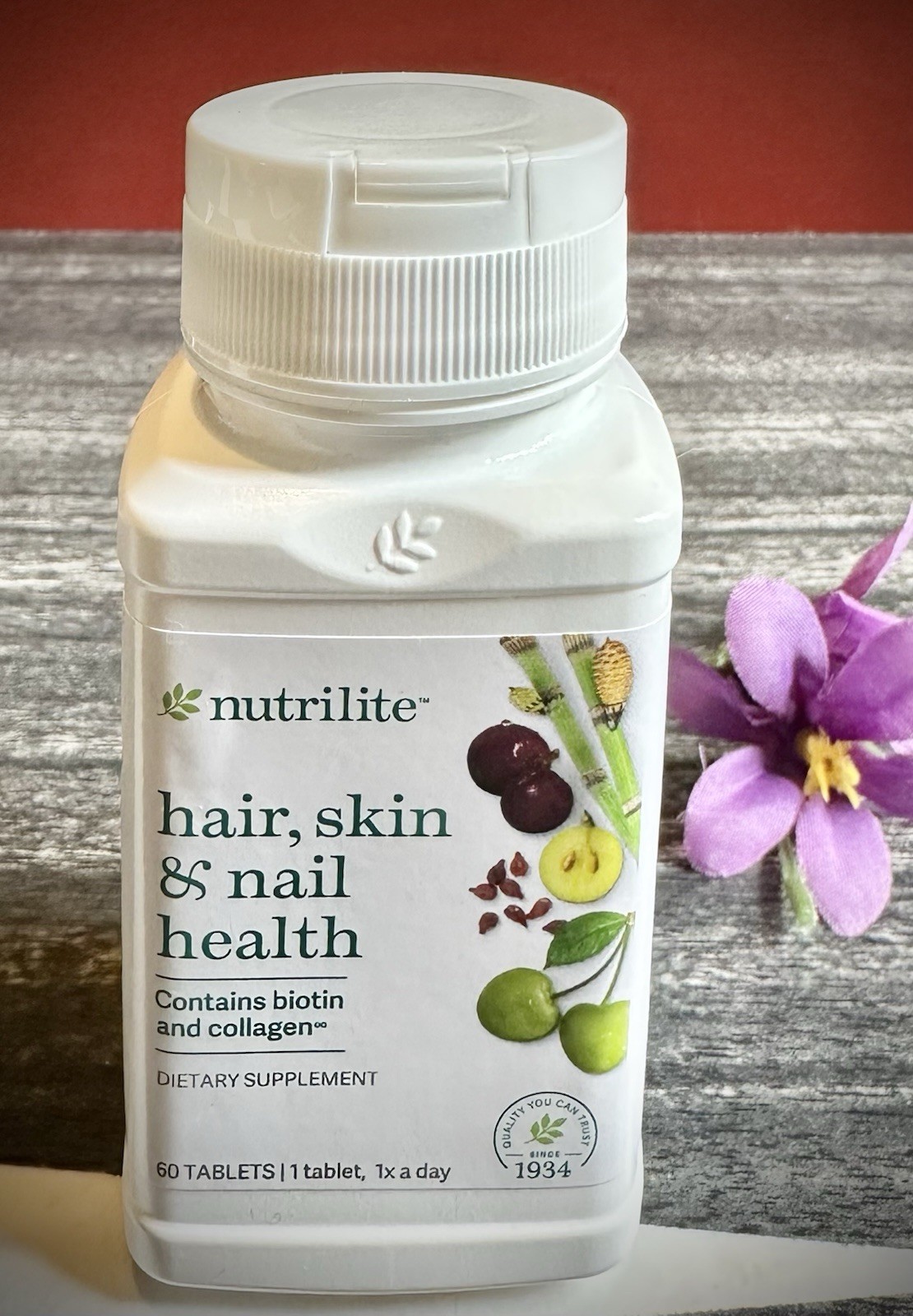 FREE SHIPPING – Nutrilite Hair, Skin & Nail Health 60 Tablets, EXP: 01/27