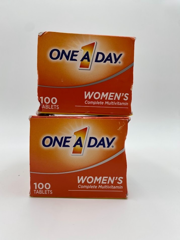 One A Day Women’s Multivitamin 100 Tablets Adult Multi Vitamin X2 Exp 03/2027