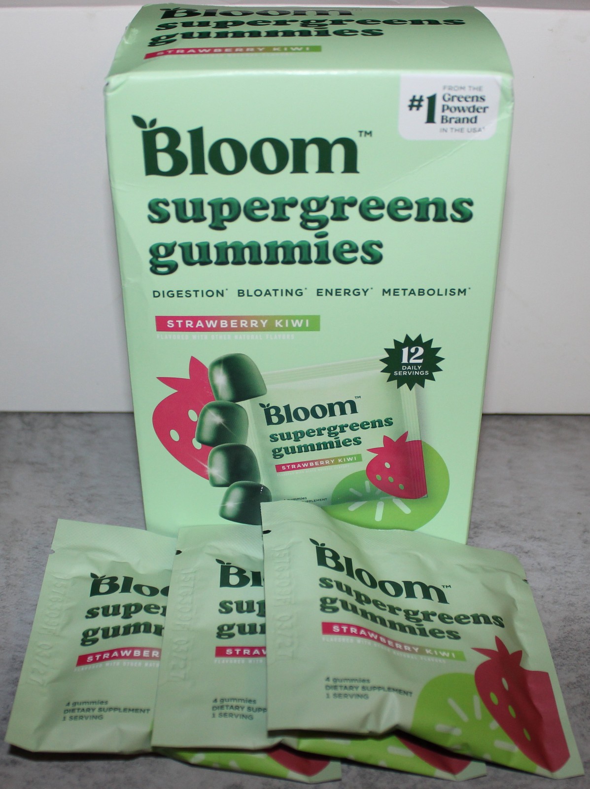 BLOOM SUPERGREENS GUMMIES 12 PACKS + 3 EXTRA SEALED ~STRAWBERRY KIWI EXP 03/27~