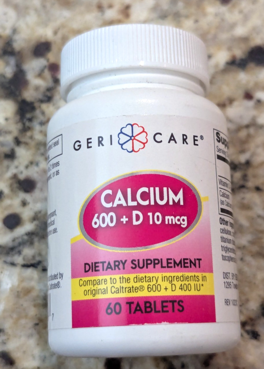 GeriCare Calcium 600+D 10mcg Nutritional Supplement 60 Tablets exp: 06/2026