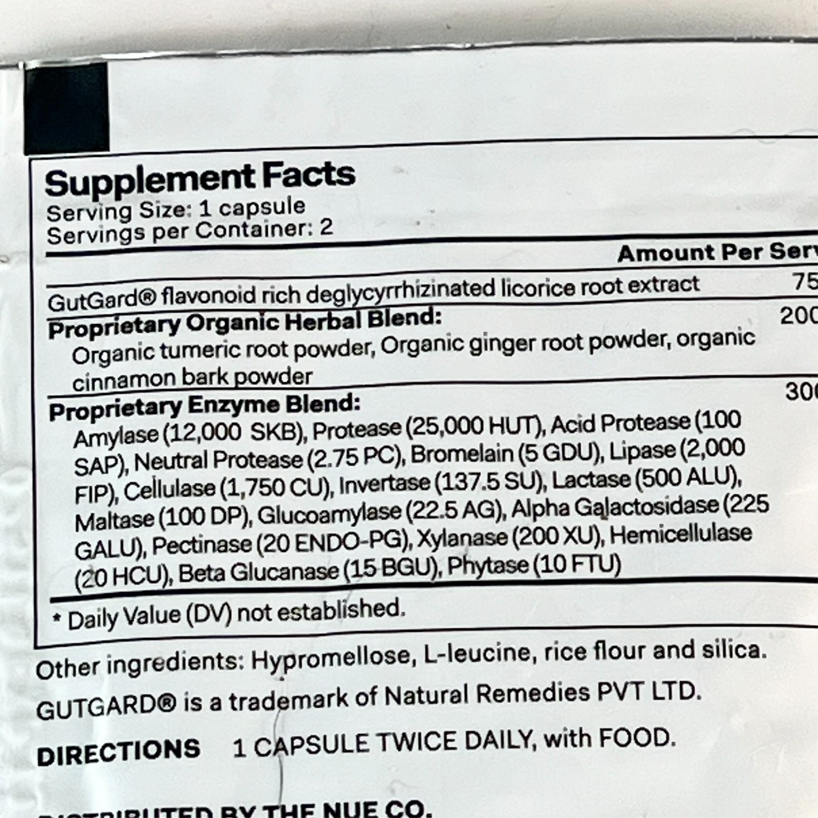 The Nue Co DeBloat+ Bloating Relief Supplement Gas 2 Capsules Sample Sealed New