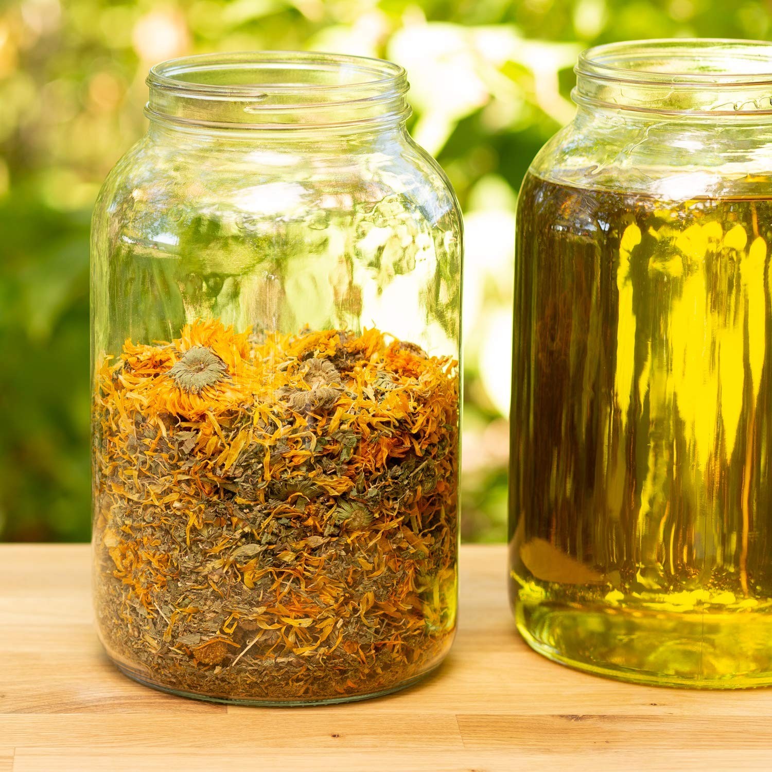 Ora’s Amazing Herbal Lightweight Daily Nourish, Organic Calendula, Thyme, Pla…