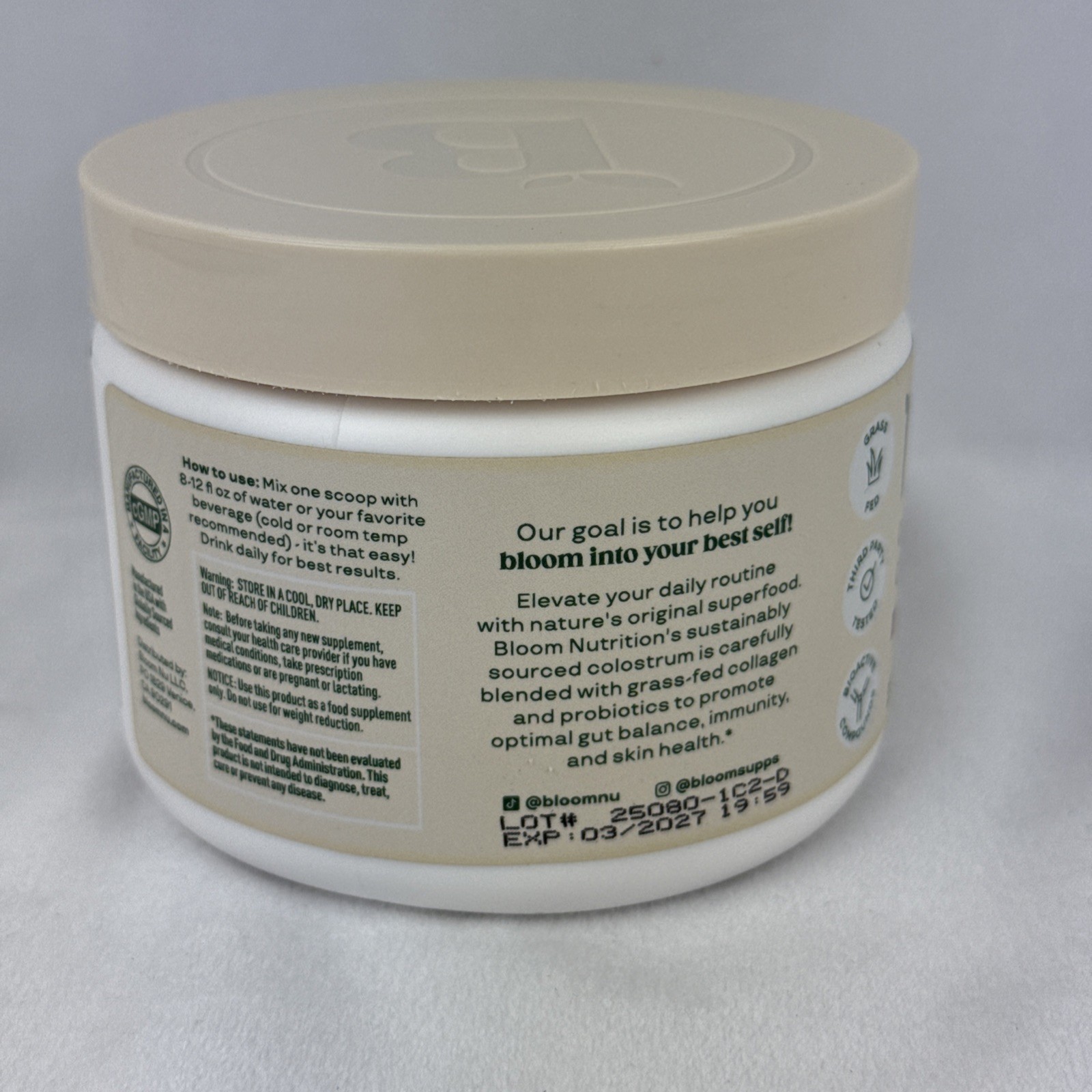 Bloom Colostrum & Collagen Peptides Strawberries & Cream Gut Health 4.23 Oz 0327