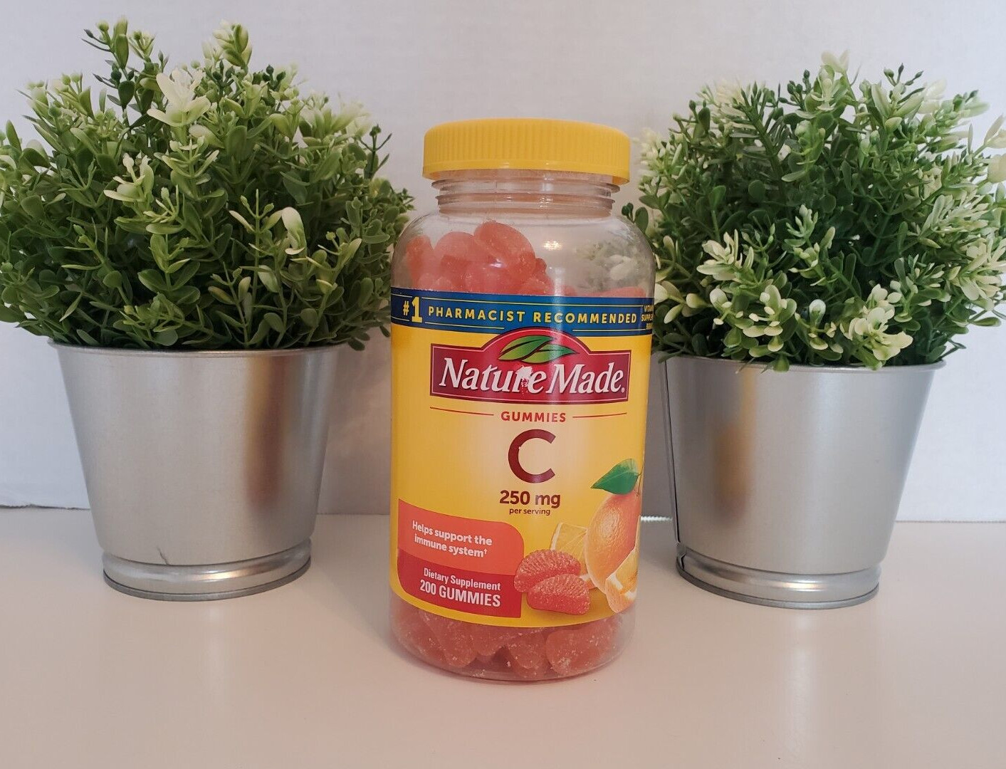Nature Made ~ Vitamin C Gummies ~ 200 ct.🍊 Expiration 10/2025 ~NEW ~ FAST SHIP