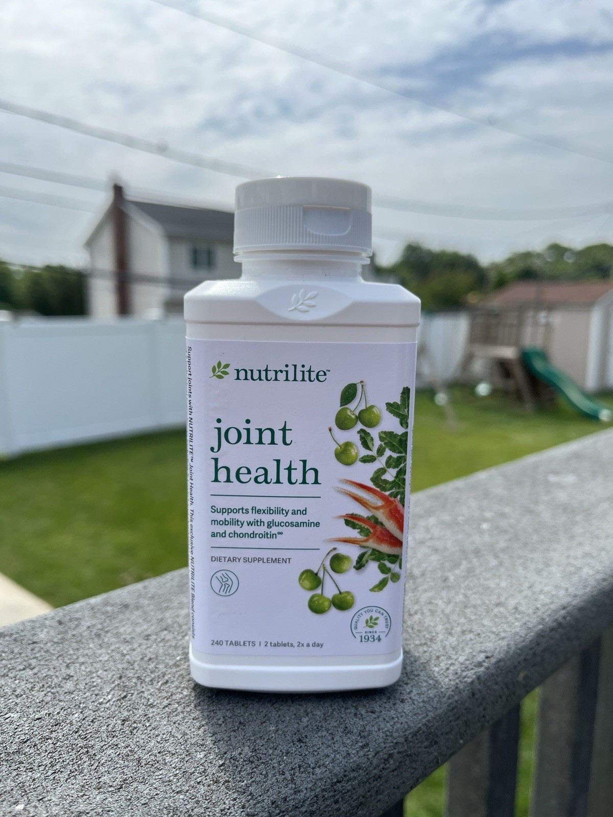 Nutrilite Amway Glucosamine Joint Health 240 Tabs Exp 2027 – FREE SHIPPING