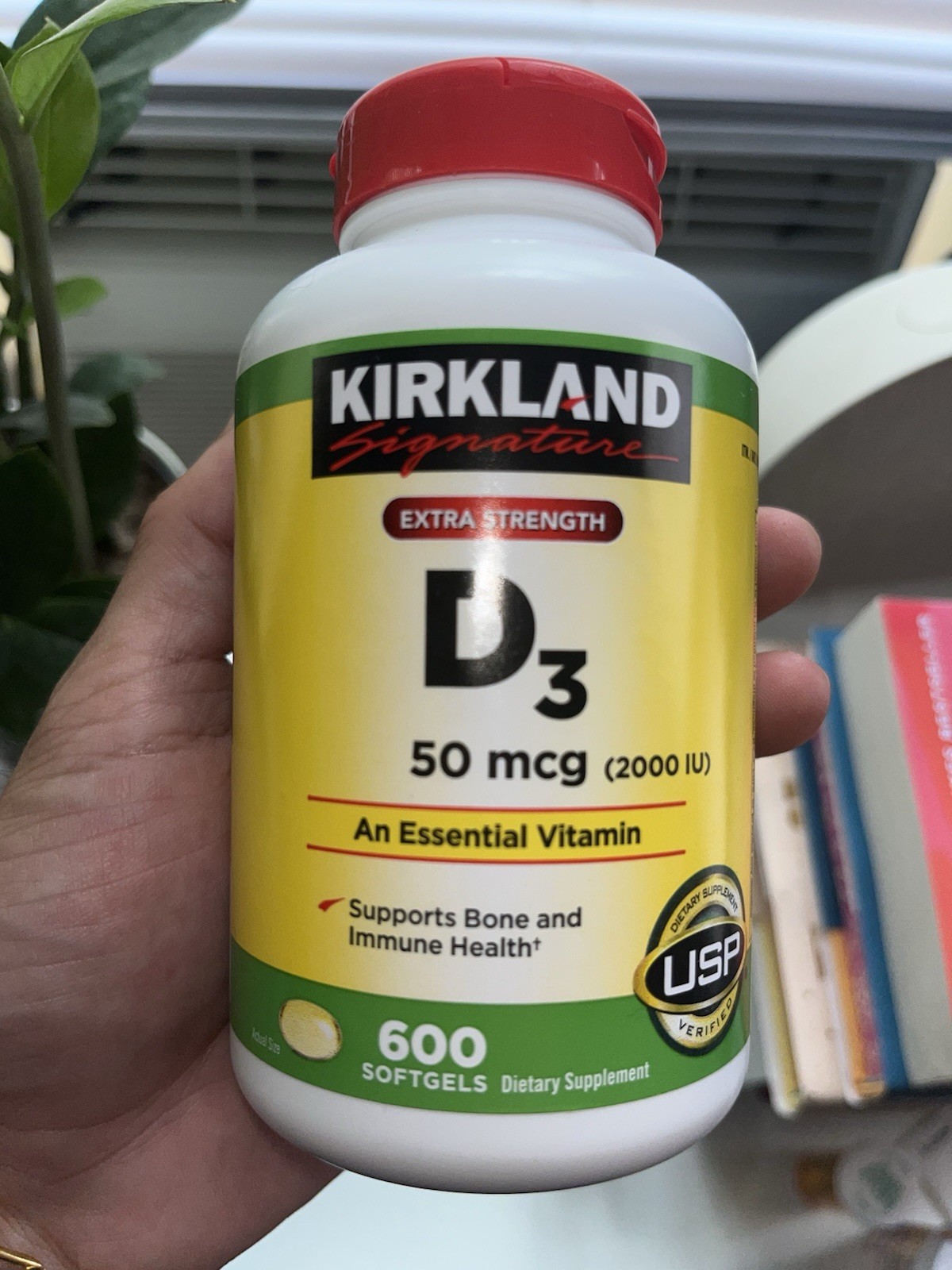 Kirkland Signature Vitamin D3 50 mcg (2000 IU) 600 Softgels Bone & Immune
