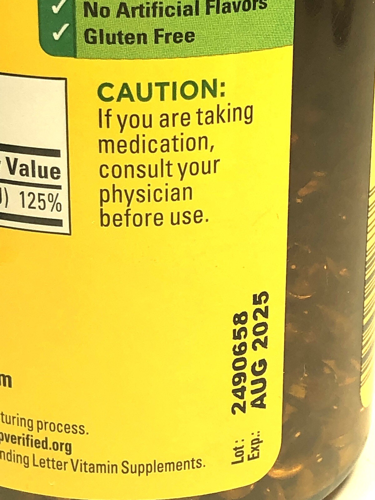 Nature Made Vitamin D3 1000 IU 25mcg Liquid Softgels – 300 Count Expires 08/2025