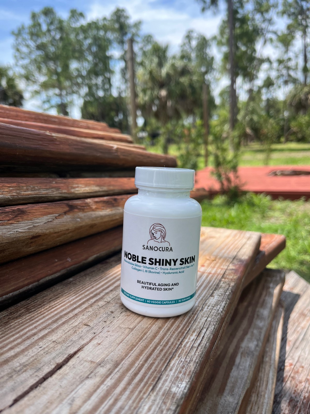 Noble Shiny Skin supplement by Sanocura