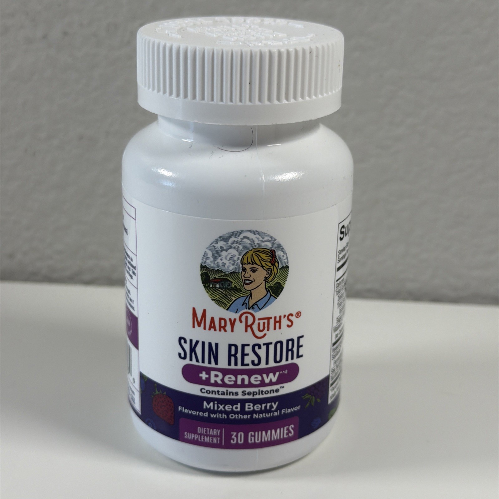 New MaryRuth’s Skin Restore + Renew Mixed Berry Supplement 30 Gummies 12/2027