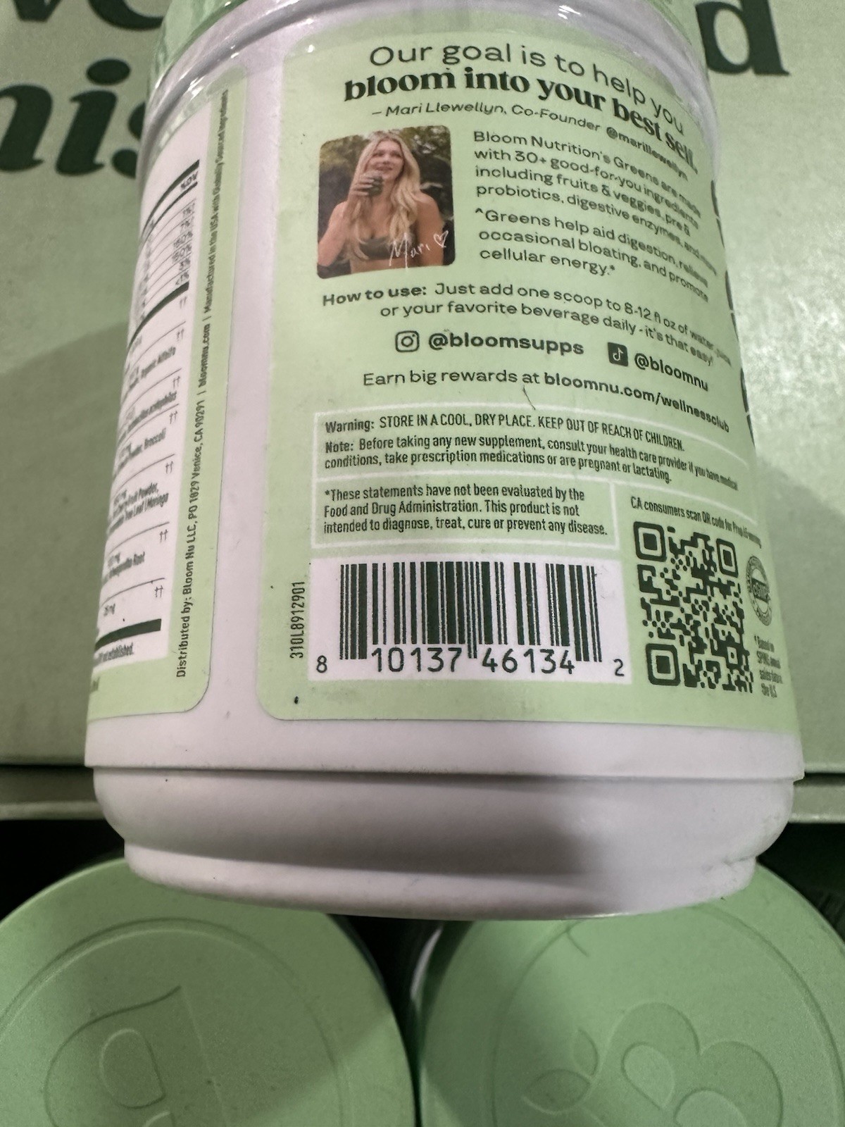 Bloom Greens & Superfoods Powder Strawberry Kiwi 3 Pk- Exp: 9/2026 CHEAP