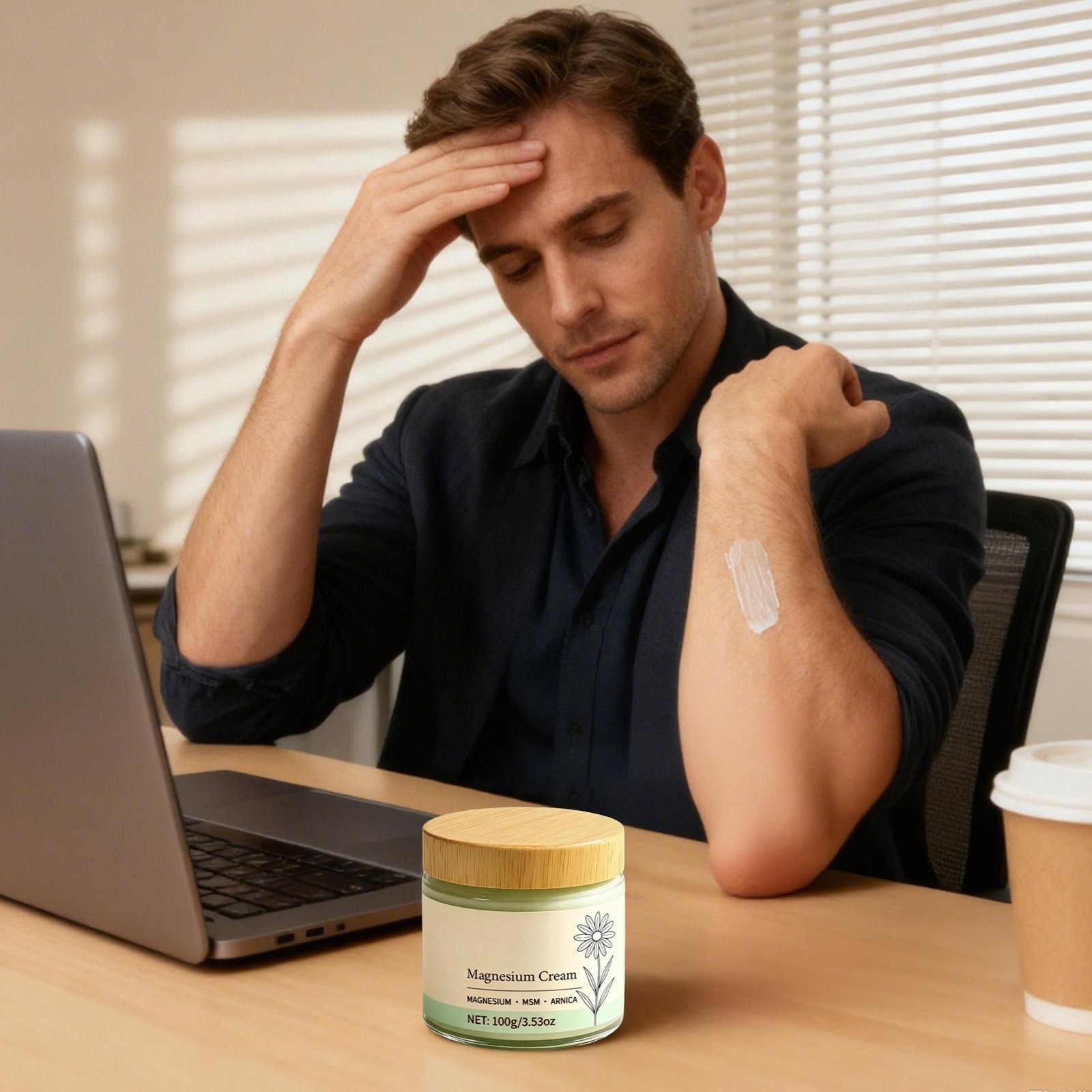 Joint Relief Cream 100g Muscle Soothing Cream Quick-Absorbing Bone Balm