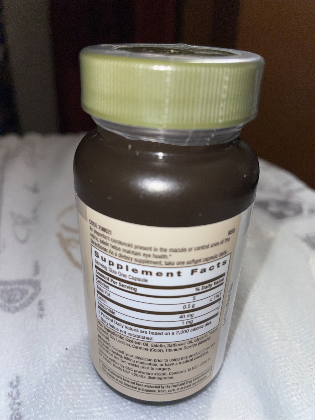 GNC Natural Brand Lutein 20mg, 60 Capsules, Supports Eye Health Ex: 01/2026