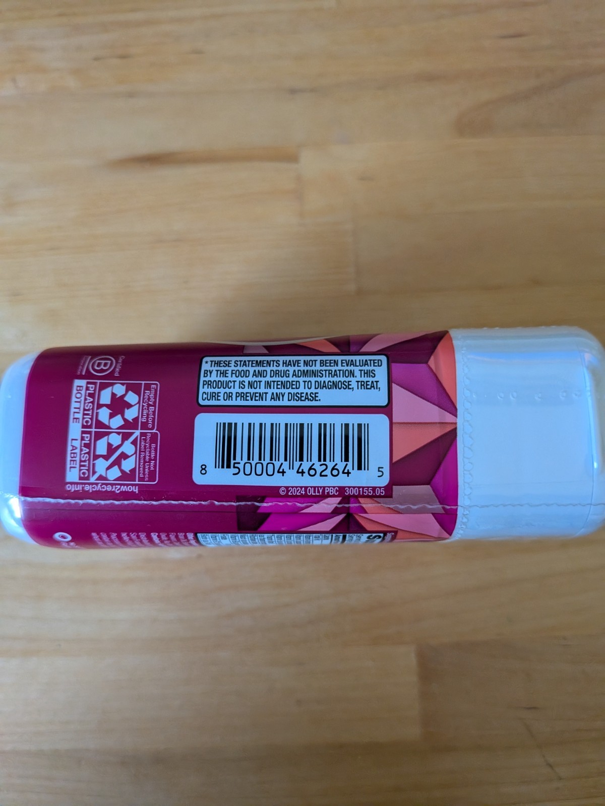 Olly Ultra Women’s Multi & Omega-3 Softgels 60-count seal expires March/2027