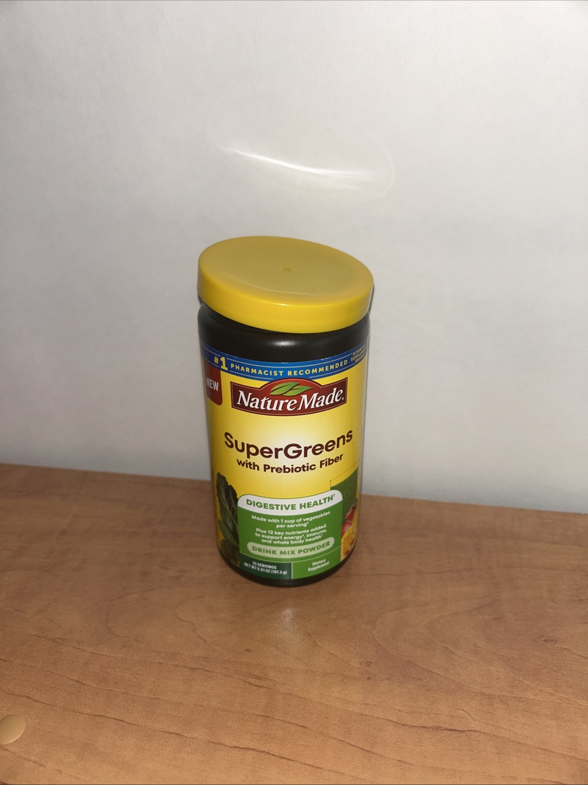 Nature Made Super Greens W/ Probiotics Fiber, expiration: 12/2027