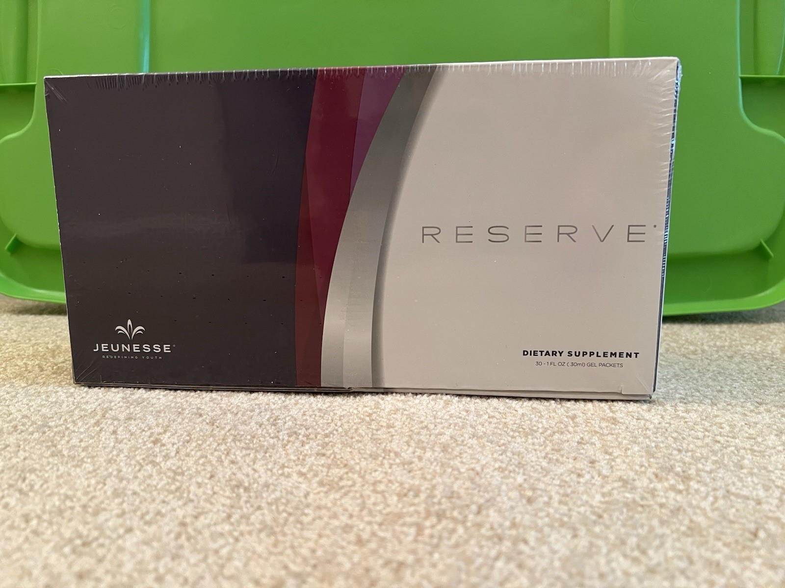 One Box Jeunesse Reserve Resveratrol Antioxidants Fruit Blend Gel Pks, exp 2027