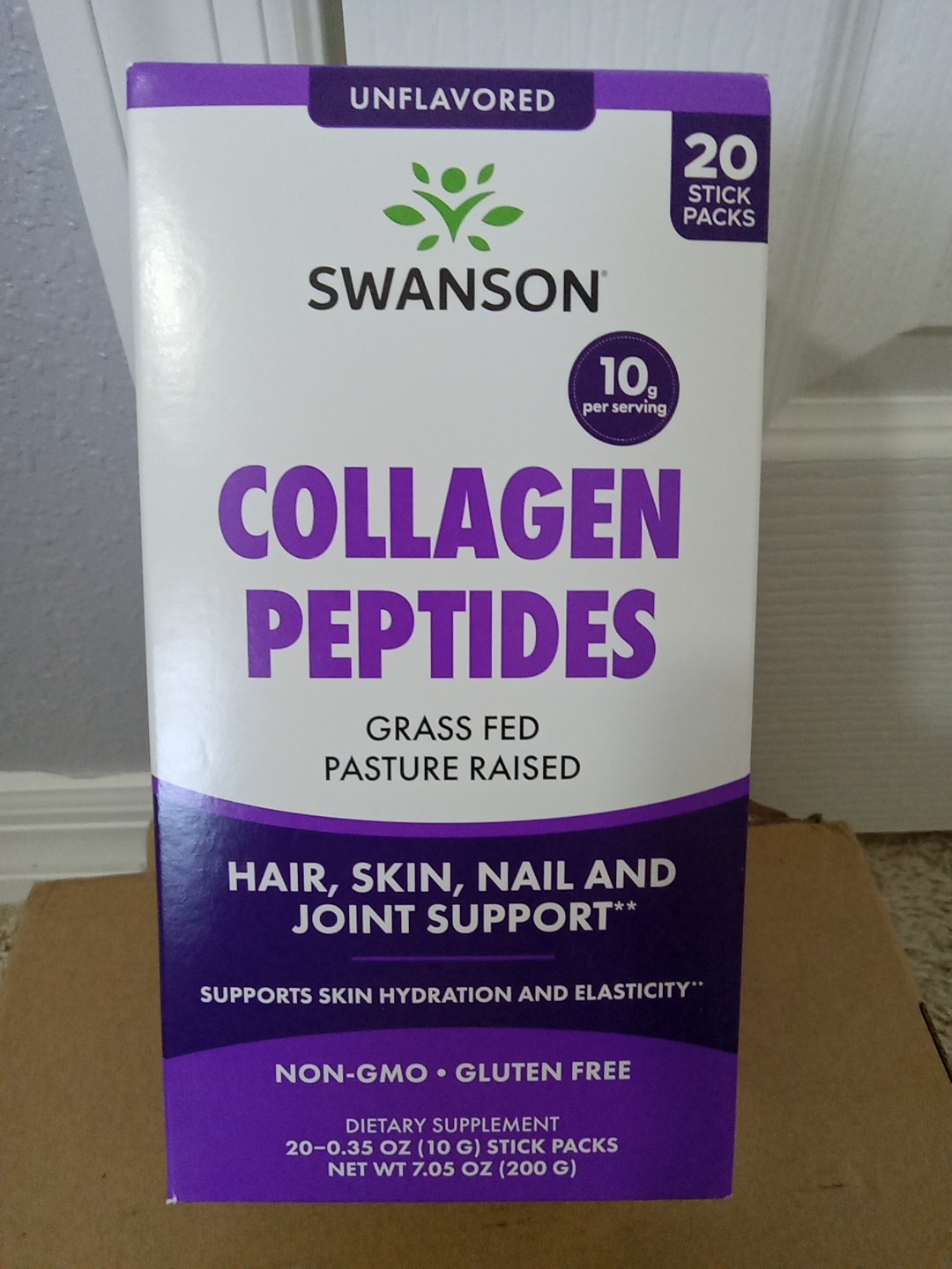 New Swanson Collagen Peptides, Qty 20 packs, 2 boxes. Boxes dented some by USPS