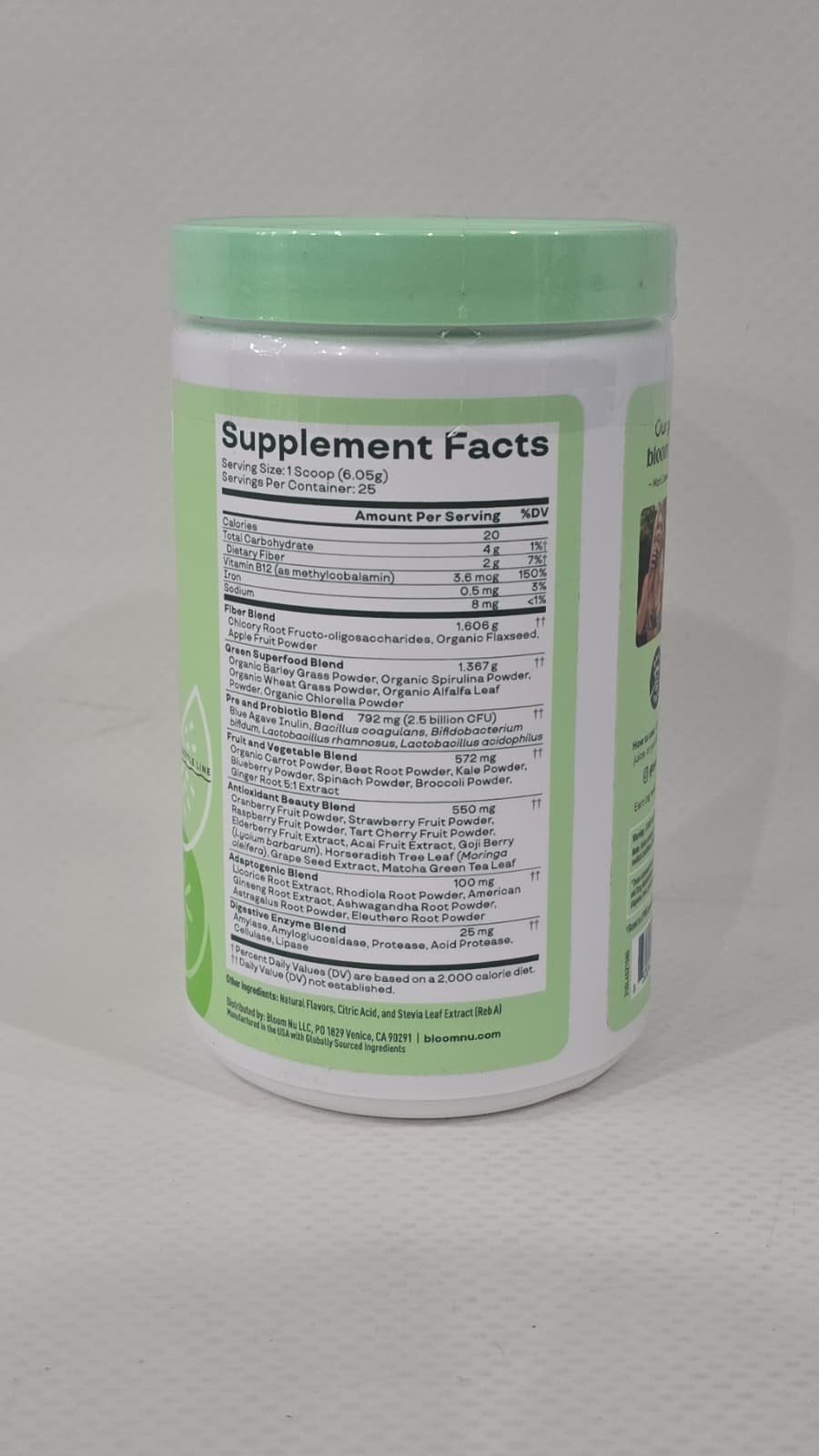 Bloom Nutrition Greens and Superfoods Powder Strawberry Kiwi Flavored Mix