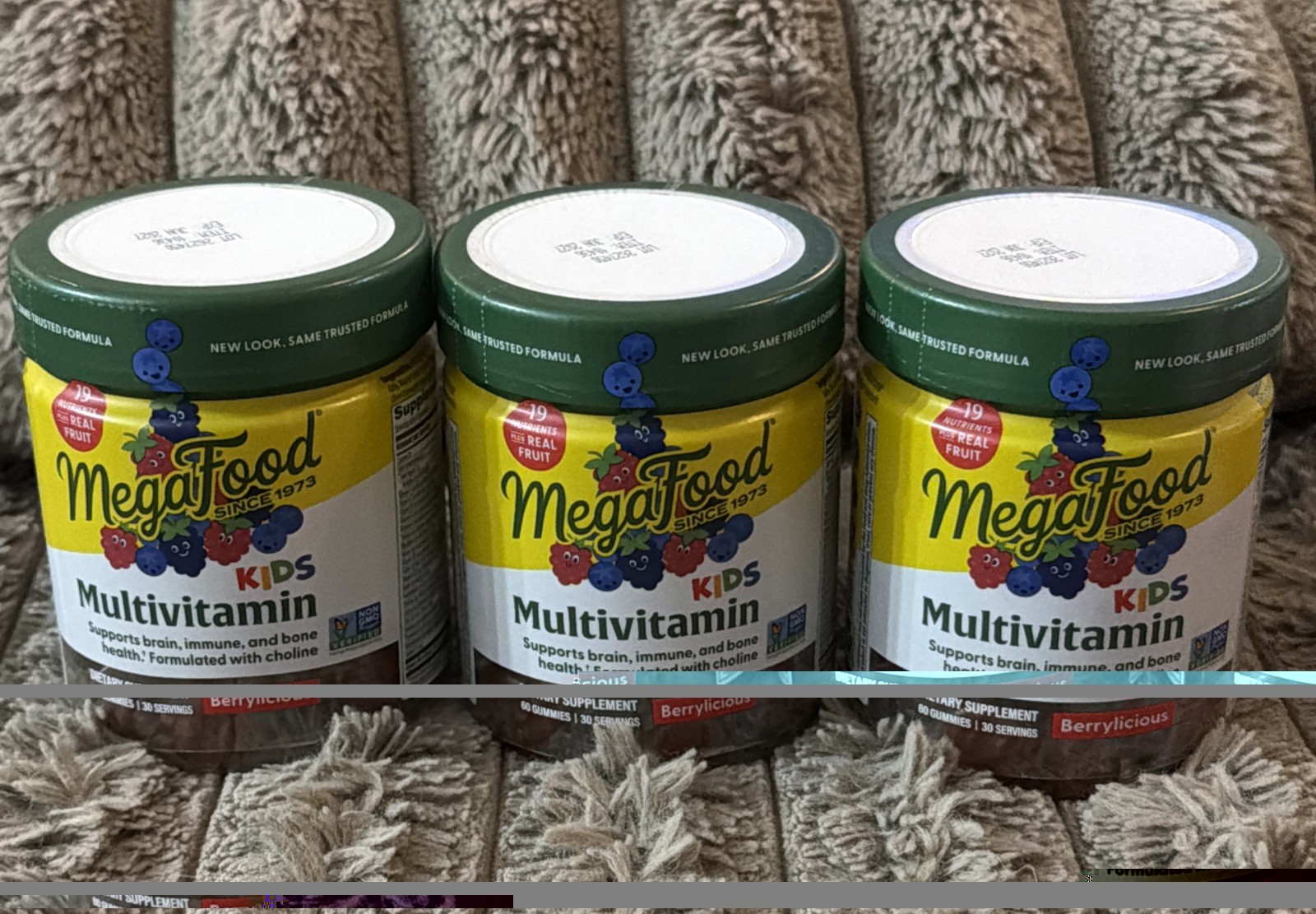 MegaFood Kids Multivitamin 60 Count Each – Lot Of 3 – 06/2027 – Berrylicious