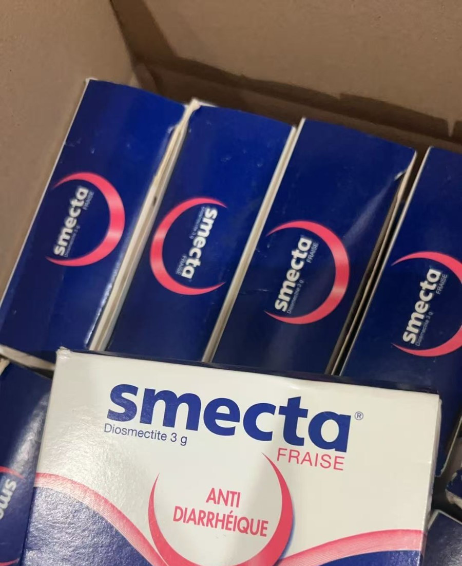 Smecta Strawberry Flavor – 18 Individual Sachets – EXP:08/2026