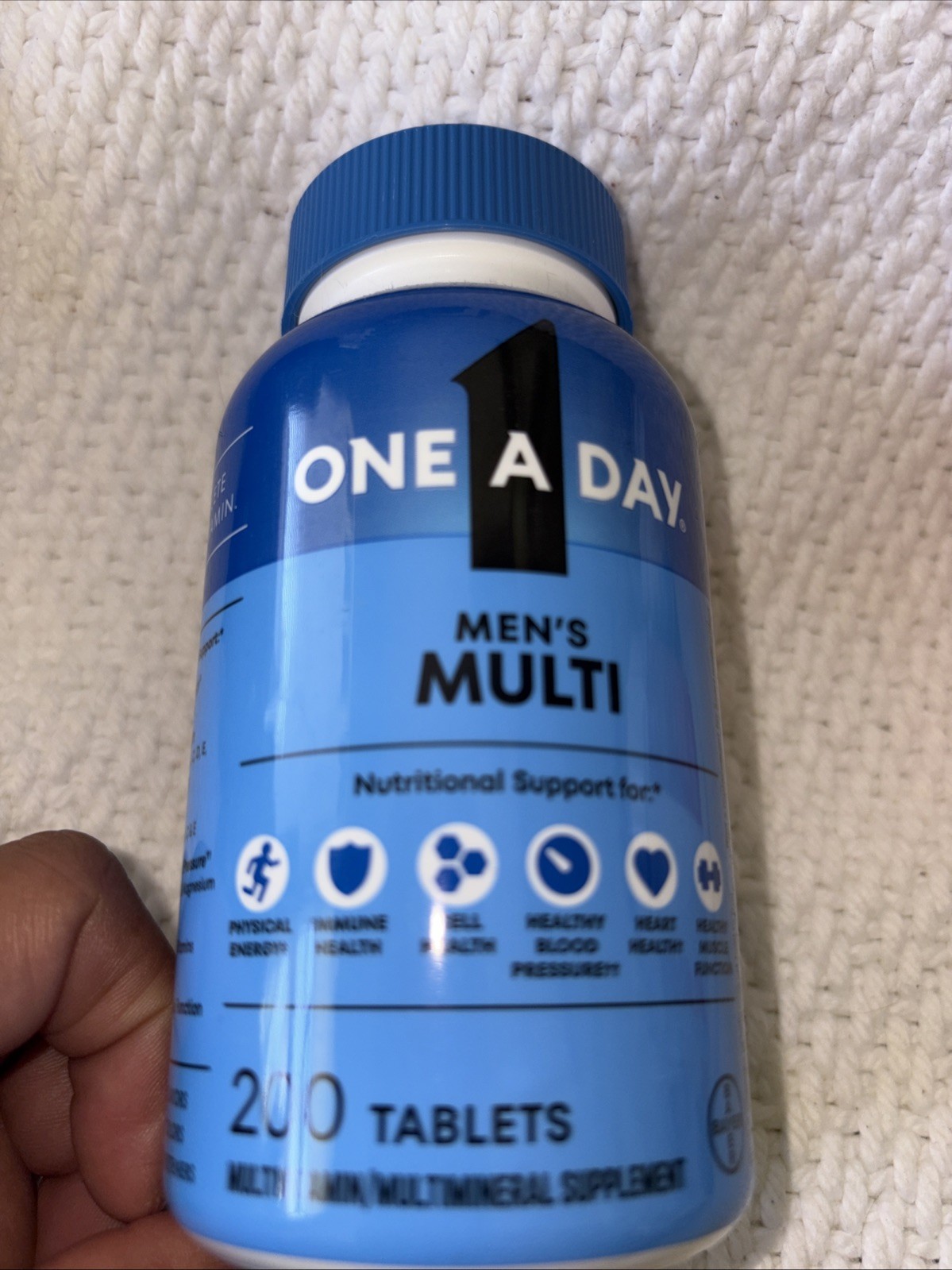ONE A DAY MEN’S MULTIVITAMIN-MULTIMINERAL 200 TABLETS EXP 2027/04 Or Longer