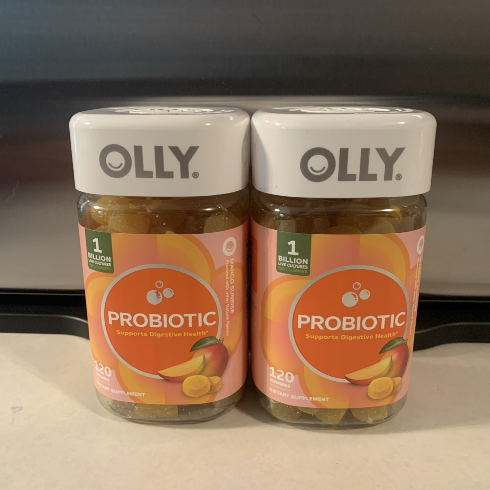 OLLY Probiotic Mango Gummy, 120 Gummies EXP 02/2027